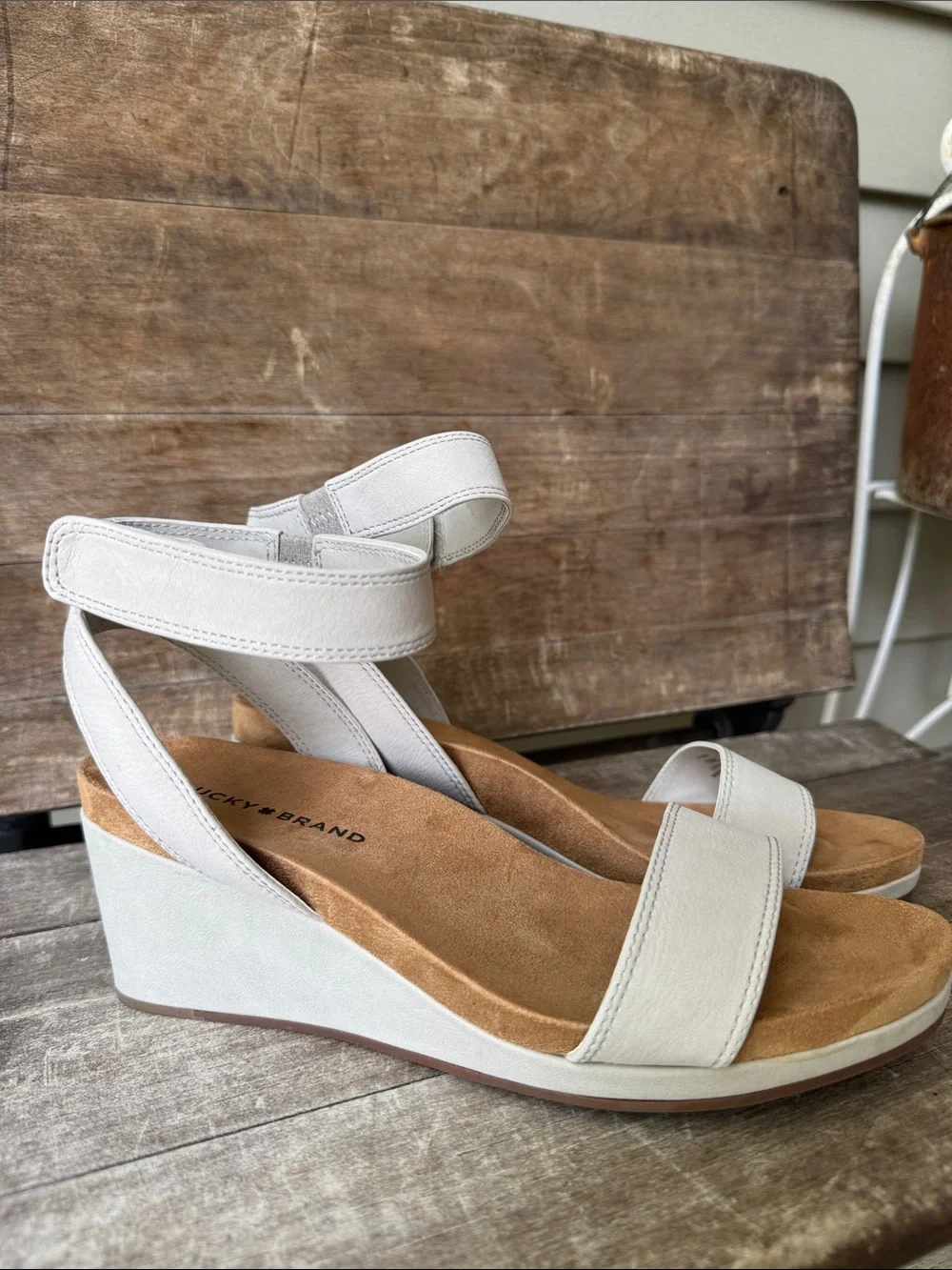 Women's Lucky Brand Bone Color Ankle-Strap Wedge Sandals - Sz 10
